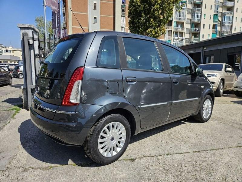 Lancia Musa Musa 1.4 16v