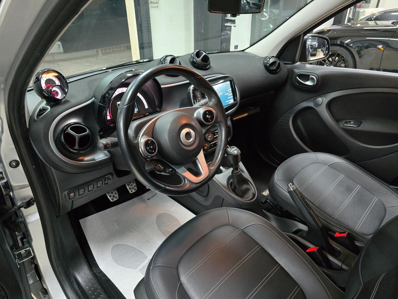 Smart ForFour BRABUS 0.9 Turbo twinamic Xclusive