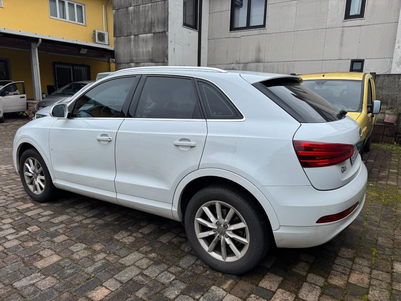 Audi Q3 2.0 TDI Advanced 140cv