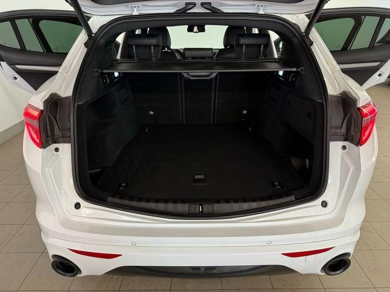 Alfa Romeo Stelvio 2.2 Turbodiesel 210 CV AT8 Q4 Veloce