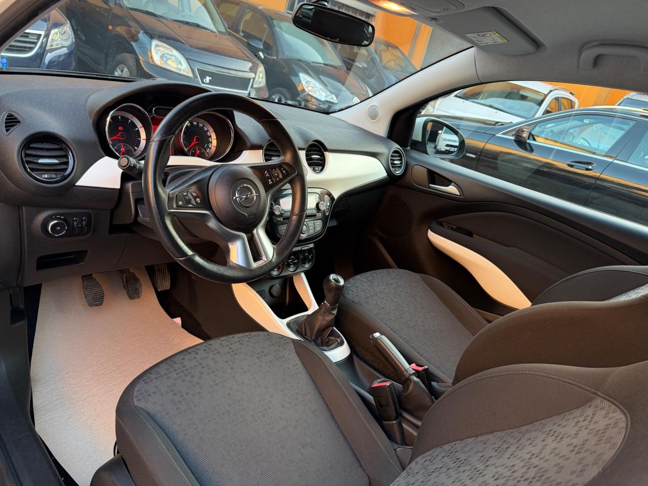 Opel Adam 1.4 87 CV GPL Tech White/Black Link