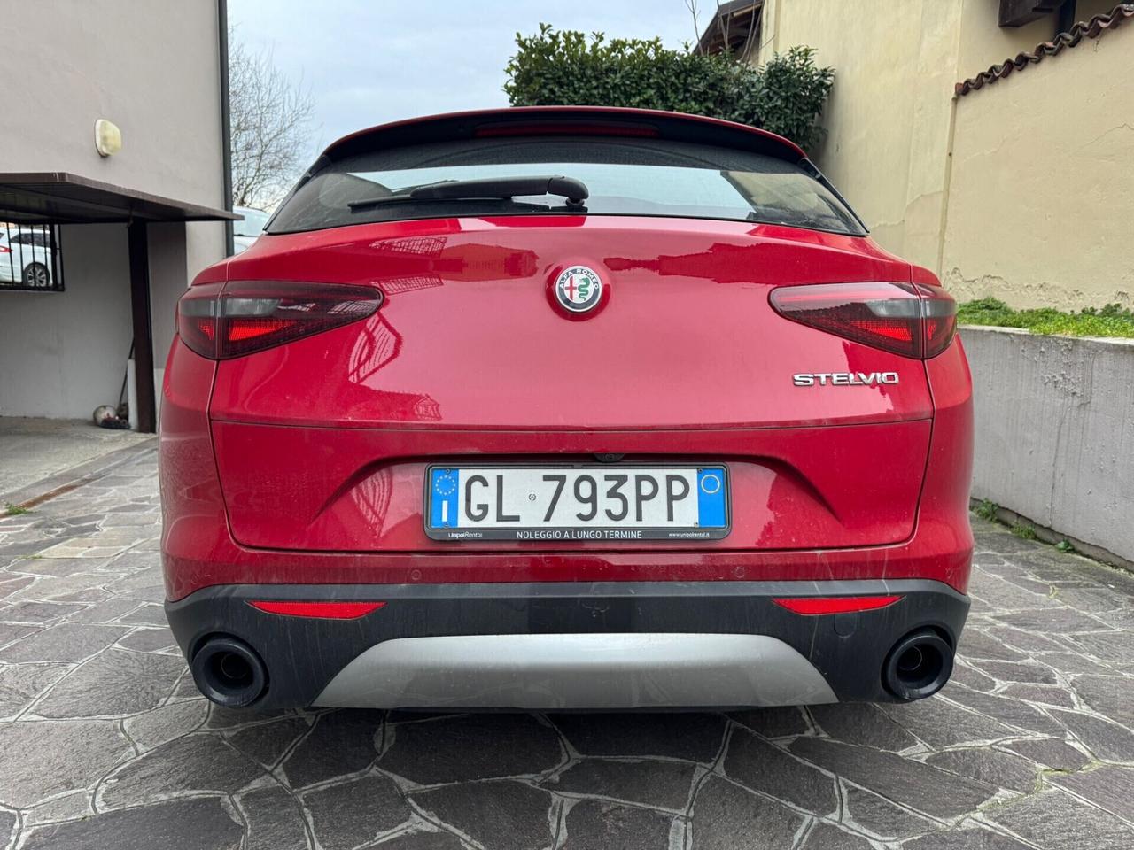 Alfa Romeo Stelvio 2.2 Turbodiesel 160 CV AT8 RWD Business