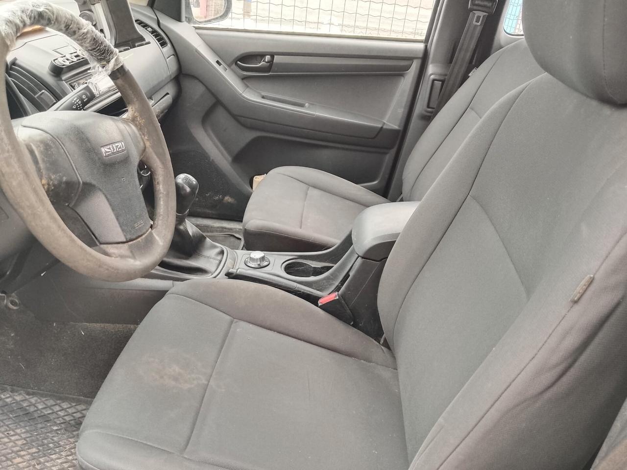 Isuzu D-Max 2.5 CASSONE A SPONDE