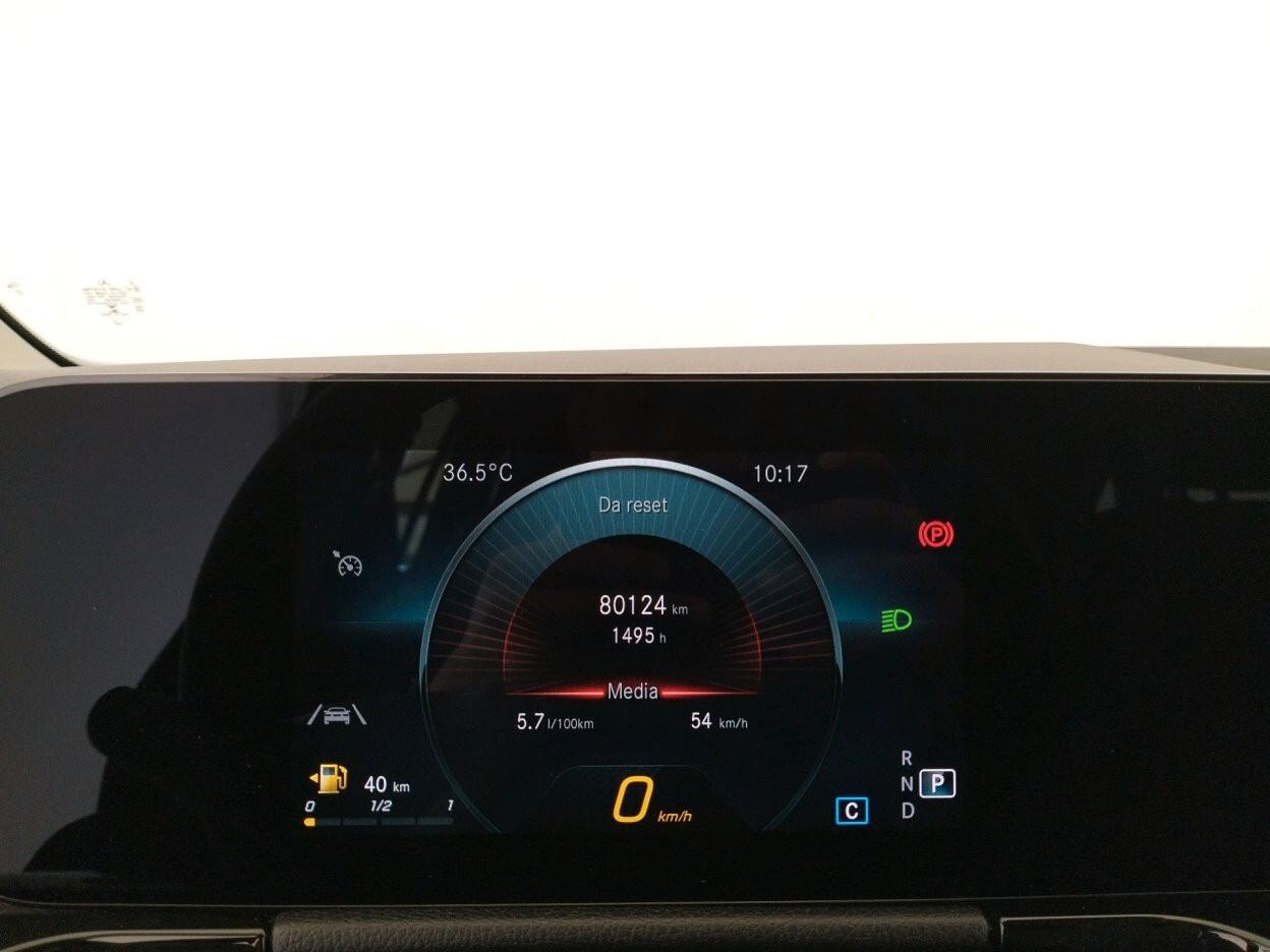 MERCEDES BENZ GLA 200d GLA Business Extra auto - IVA ESPOSTA