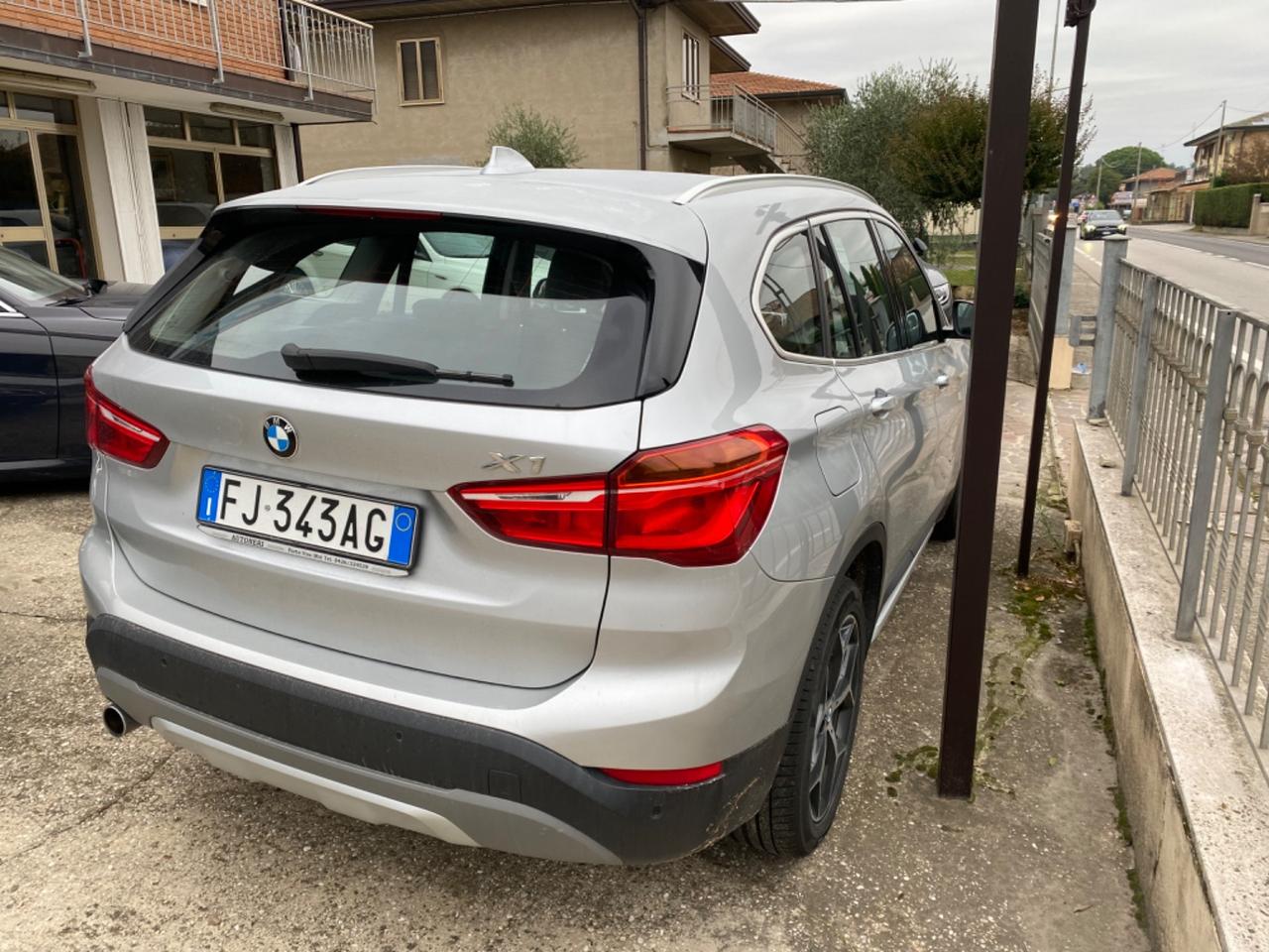 Bmw X1 sDrive18d xLine