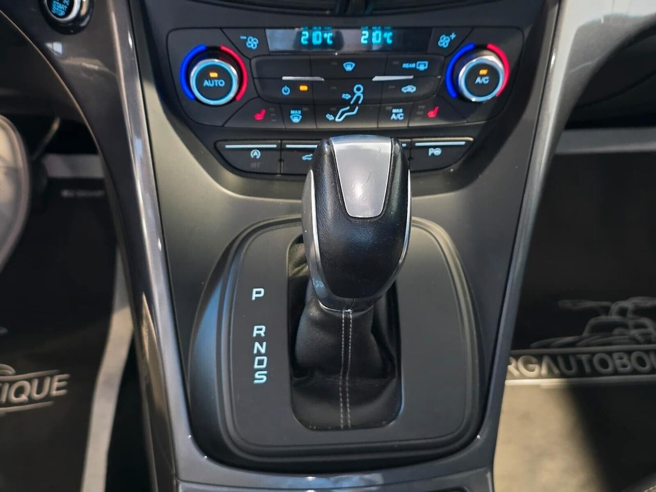 Ford Kuga 2.0 TDCI 150 CV S&S 4WD Powershift Vignale CAM/SONY/BI-XENO