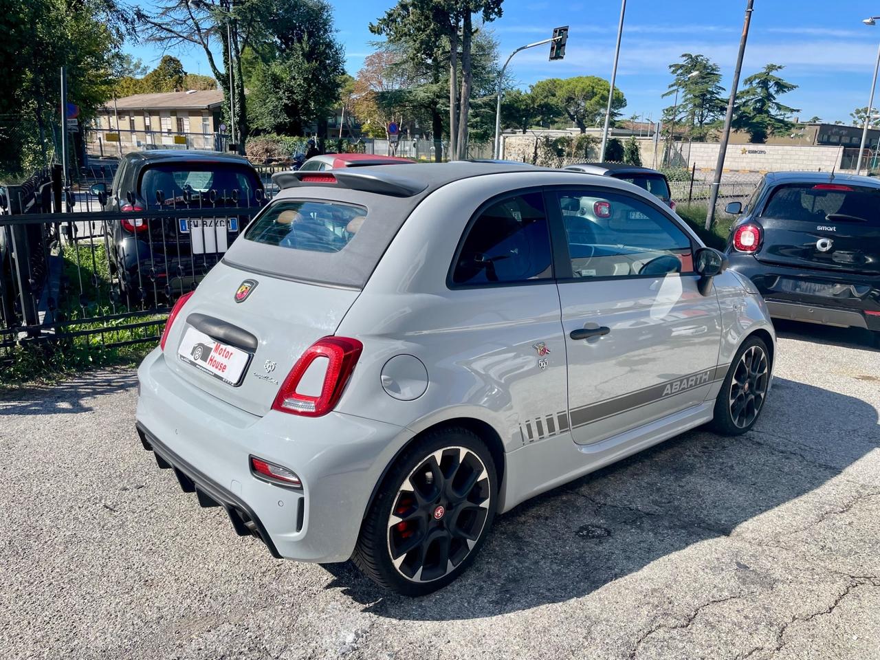 Abarth 595 C 1.4 Turbo T-Jet 180 CV Competizione