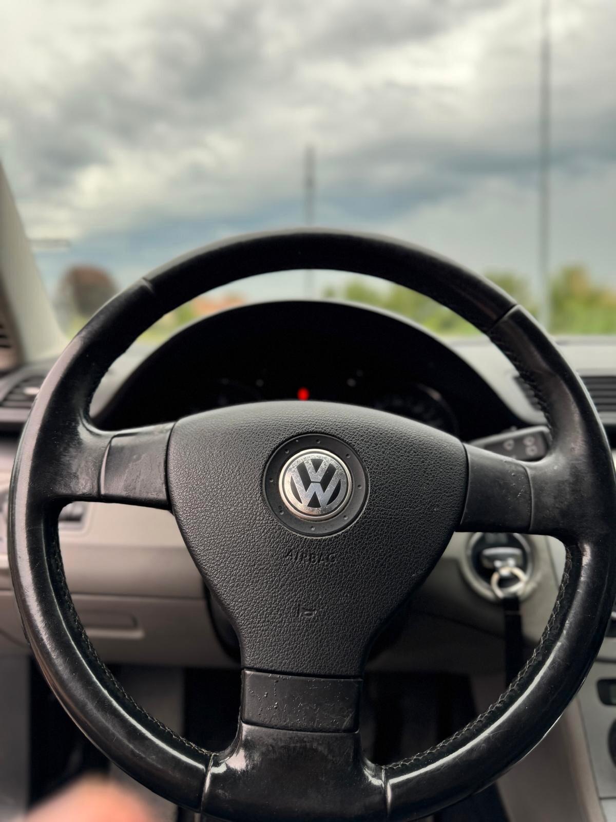 Volkswagen Passat 2.0 16V TDI Var. Highline
