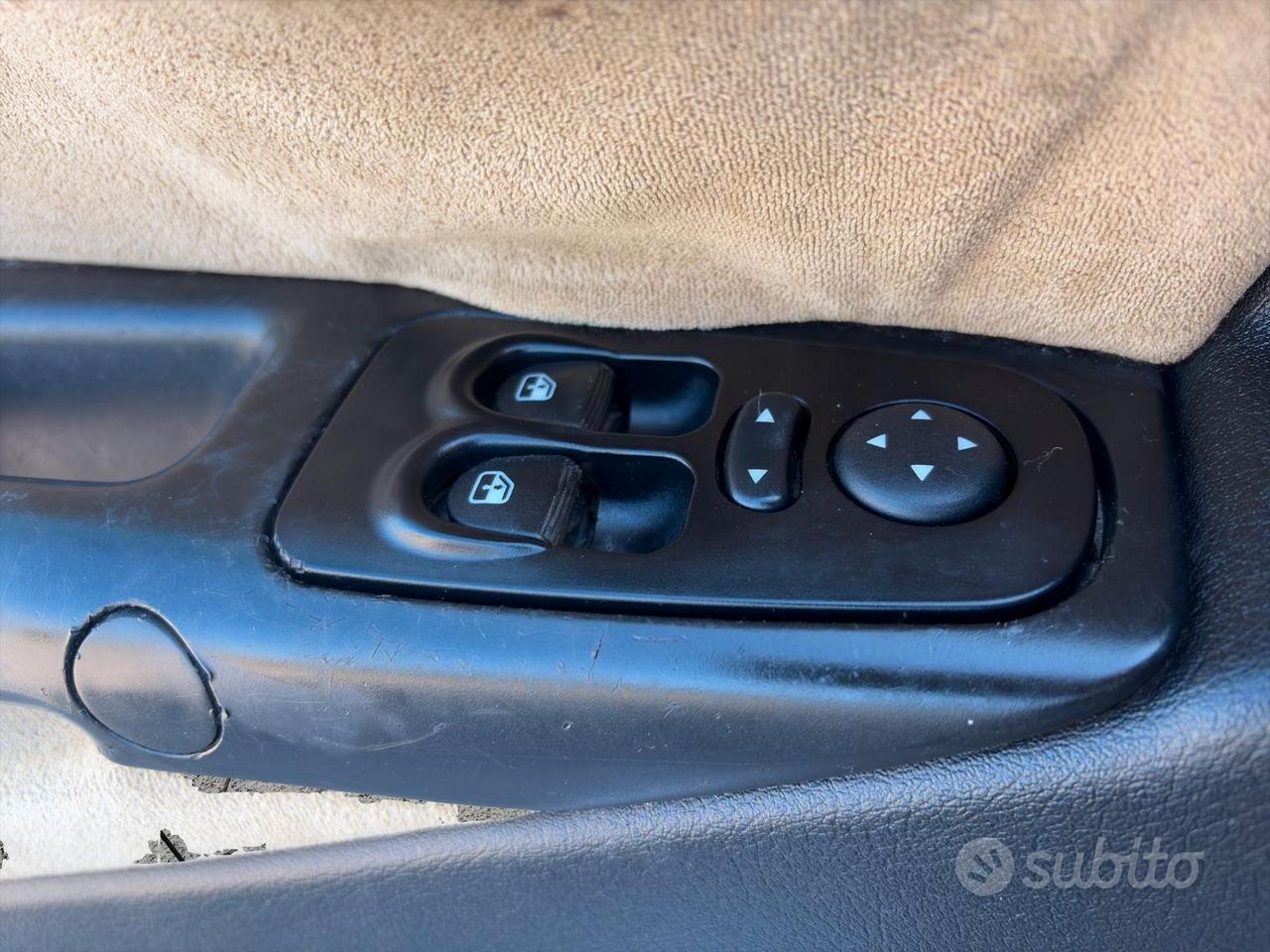 LANCIA YPSILON 1.2 60CV GPL TUA A 56