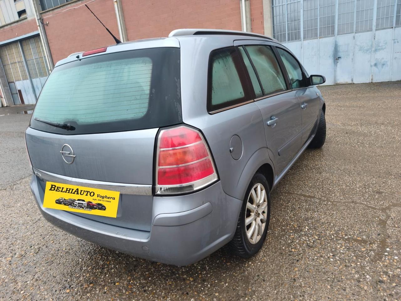 Opel Zafira 2006----1.6 Benzina 7 Posti