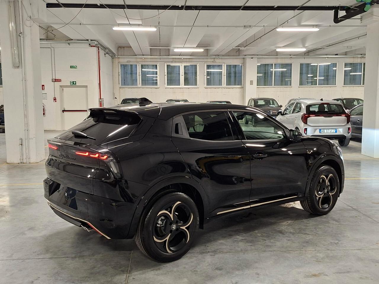 Alfa Romeo Junior 1.2 Turbo mhev Hybrid Intensa eDCT6 Km.0