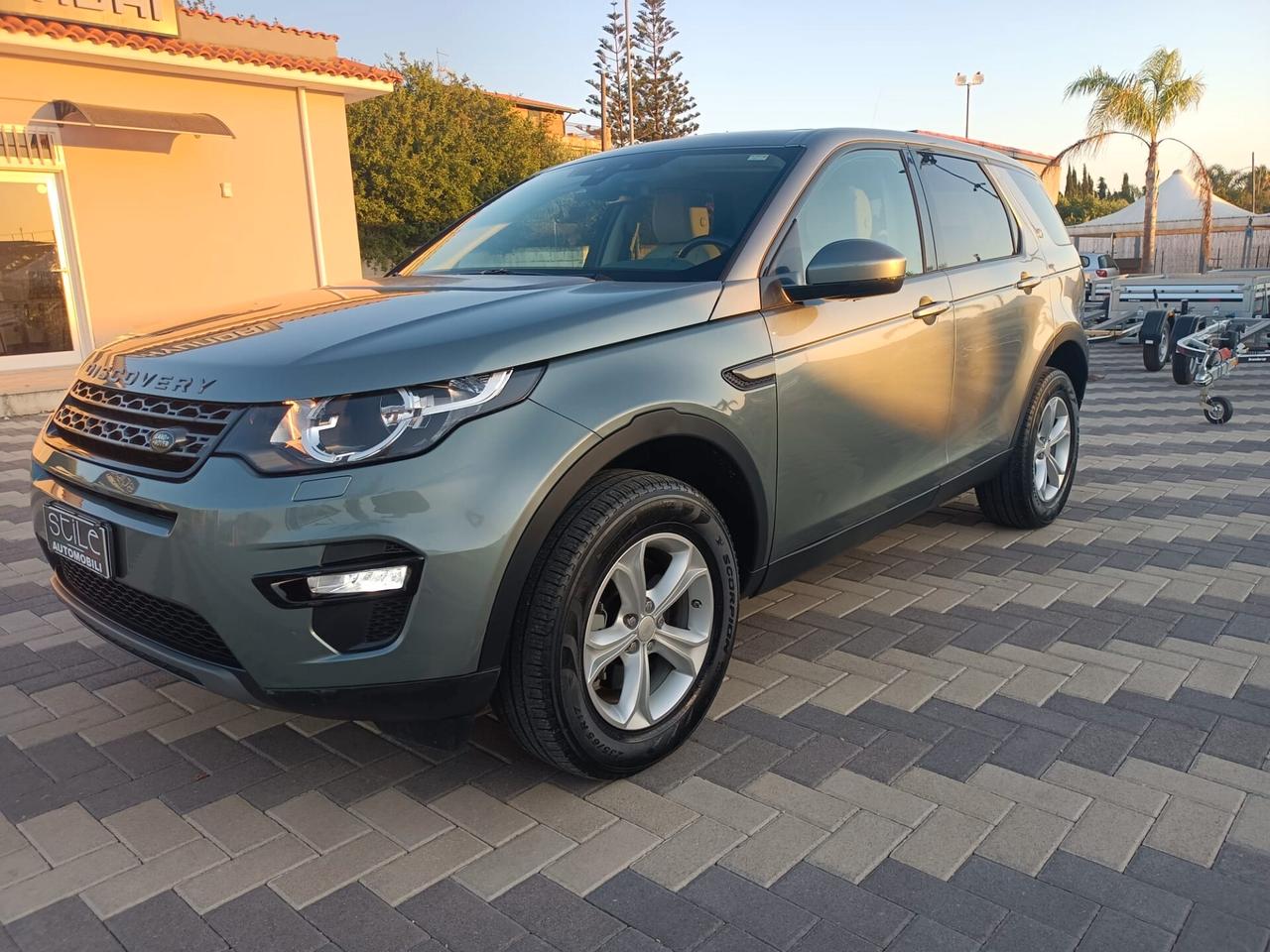 Land Rover Discovery Sport 2.2 TD4 SE