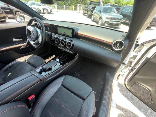 MERCEDES-BENZ A 180 d Sport AMG