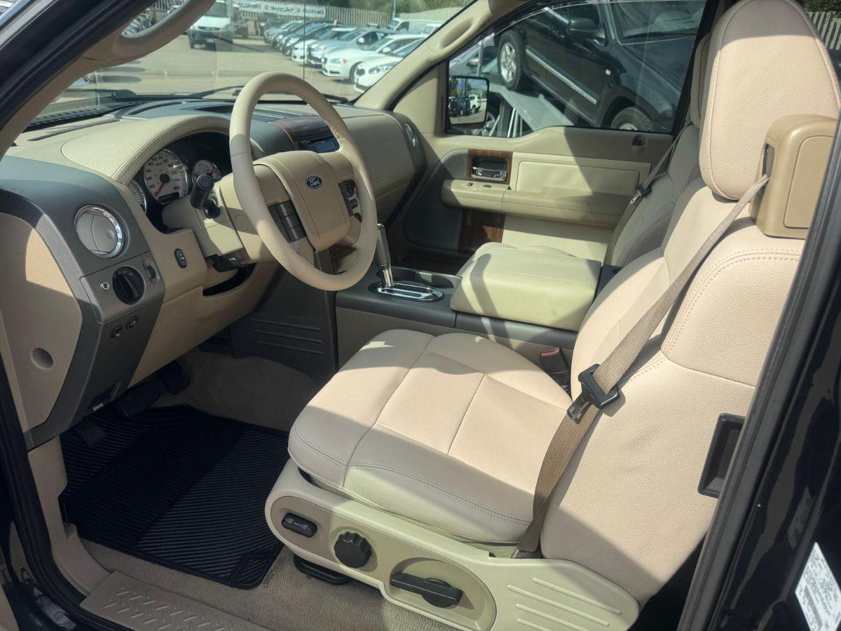 FORD - F 150 LARIAT 5,4 TRITON