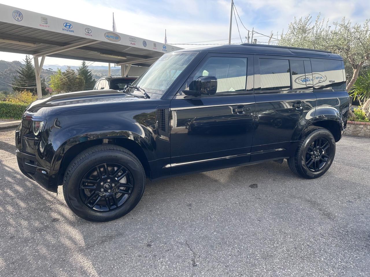 Land Rover Defender 110 3.0D I6 300 CV AWD Auto X-Dynamic SE