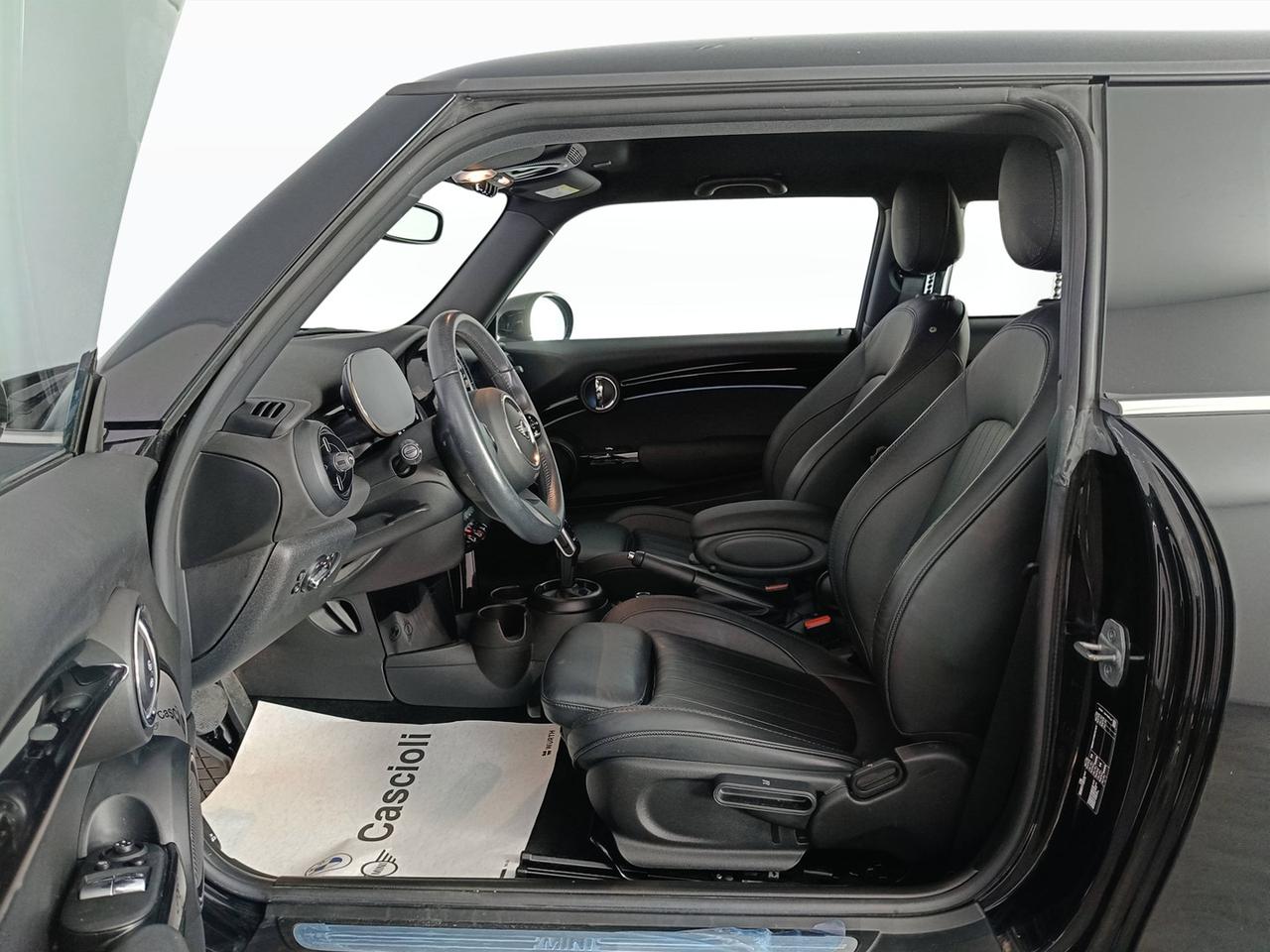 MINI Mini IV F56 2021 3p - Mini 3p 1.5 Cooper Classic auto