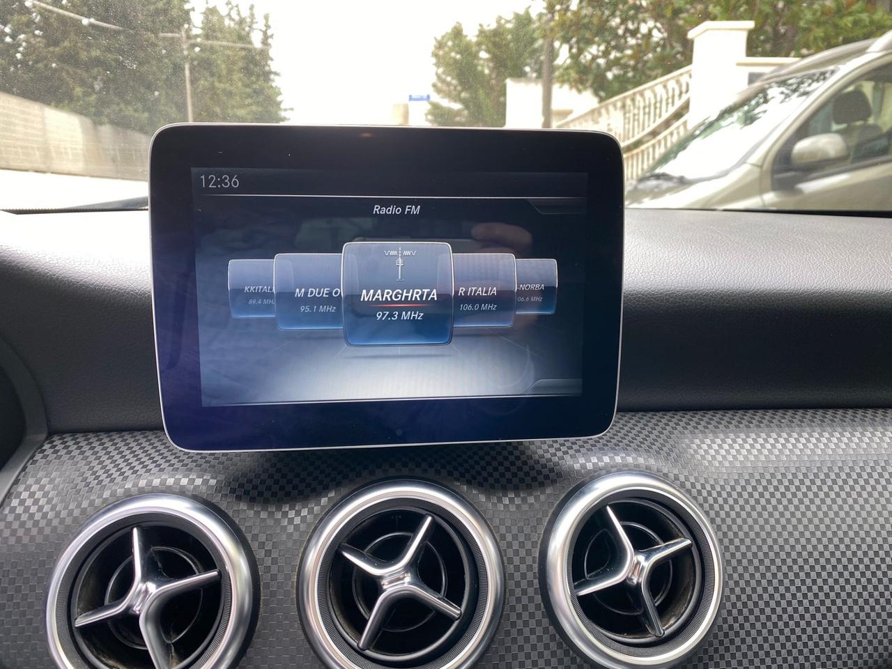 MERCEDES A180 110CV Sport NAVY 2016