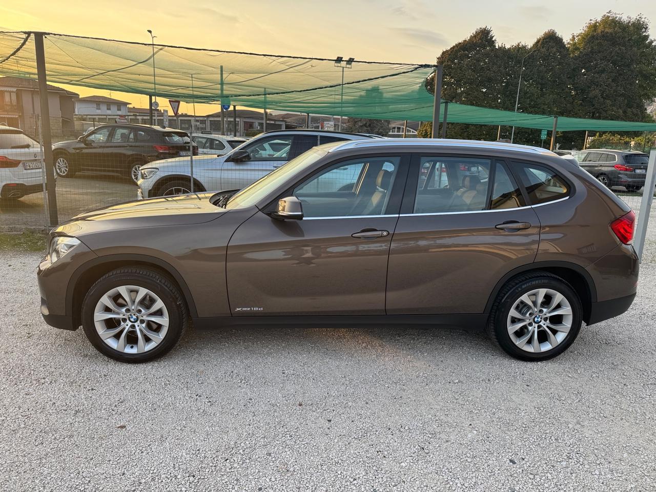 Bmw X1 xDrive18d X Line Navi+bixenon+Top
