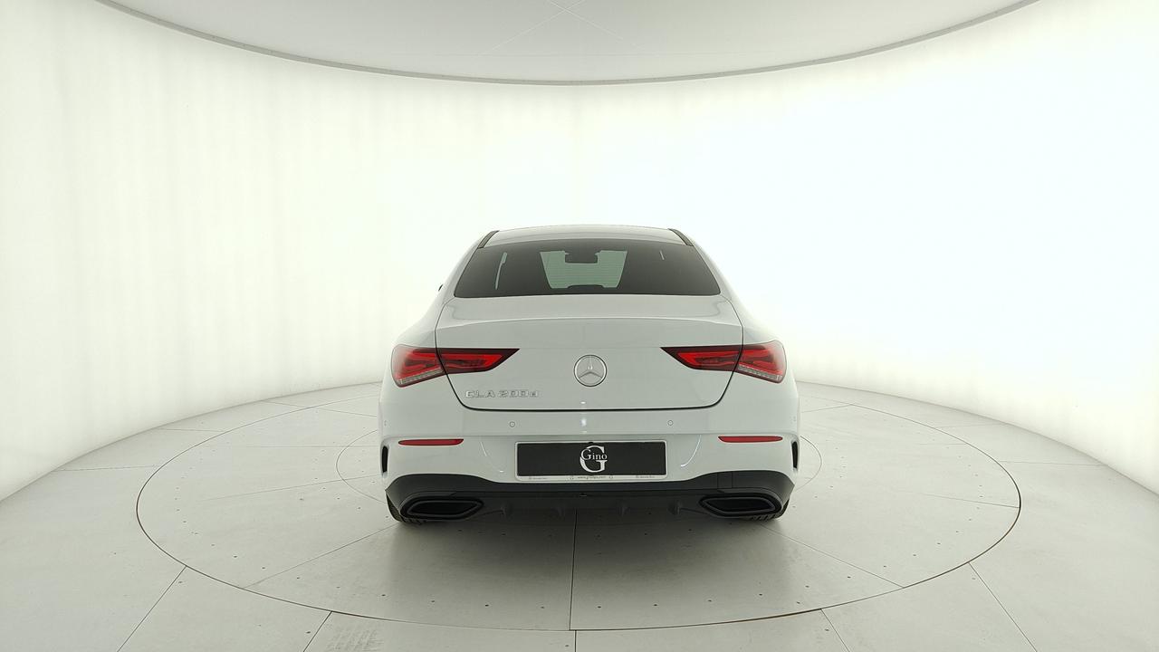 Mercedes-Benz CLA Coupe 200 d Premium auto