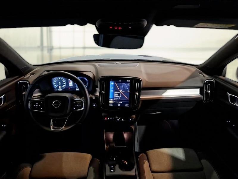 VOLVO XC40 T4 Recharge Plug-in auto Core