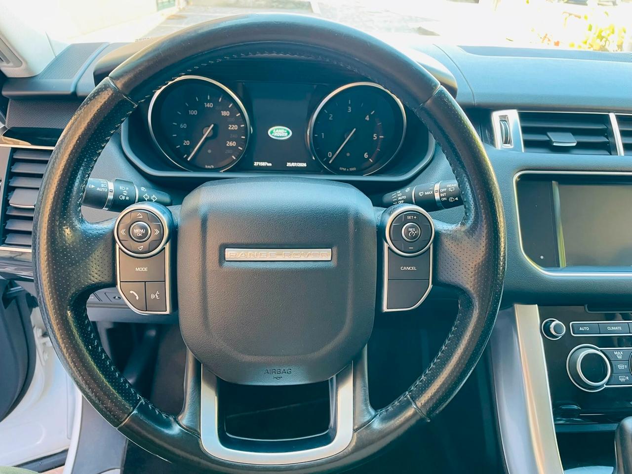 Land Rover Range Sport 3.0 TDV6 HSE Dynamic