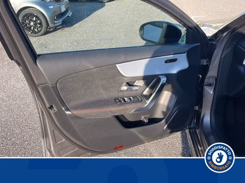 Mercedes-Benz Classe A 180d Automatic AMG Line Advanced