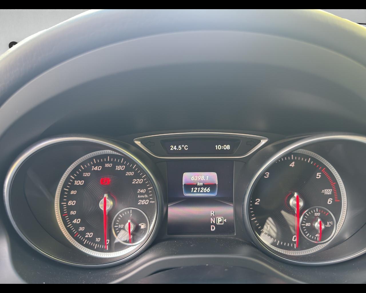 Mercedes-Benz CLA (C/X117) - CLA 200 d S.W. Automatic Sport
