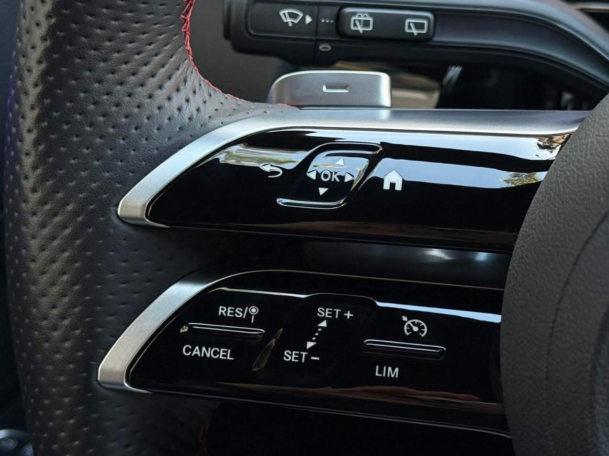 New Mercedes GLA 200d Premium AMG Night Edition