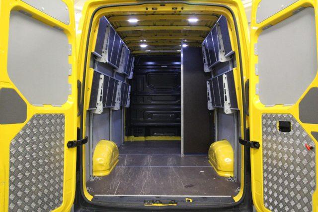 VOLKSWAGEN Crafter 30 2.0 TDI 140CV Furgone PM-TM 3.640m