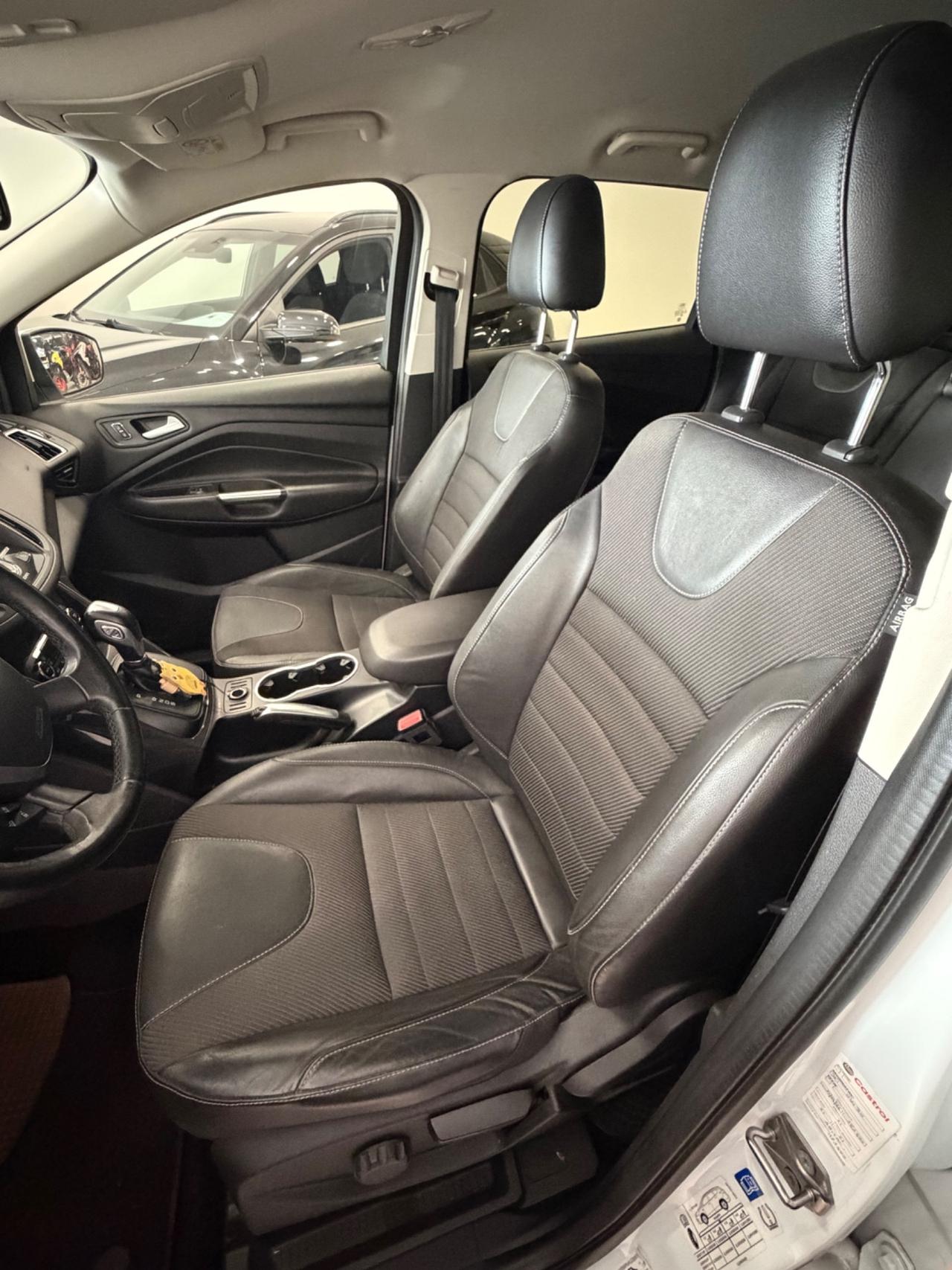 Ford Kuga 2.0 TDCI 150 CV S&S 2WD Titanium