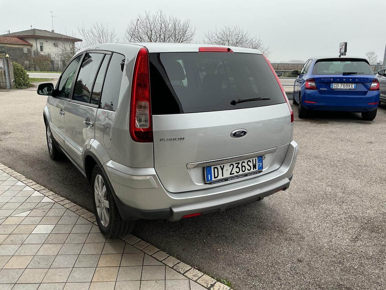 Ford Fusion 1.4 GPL Neopatentati