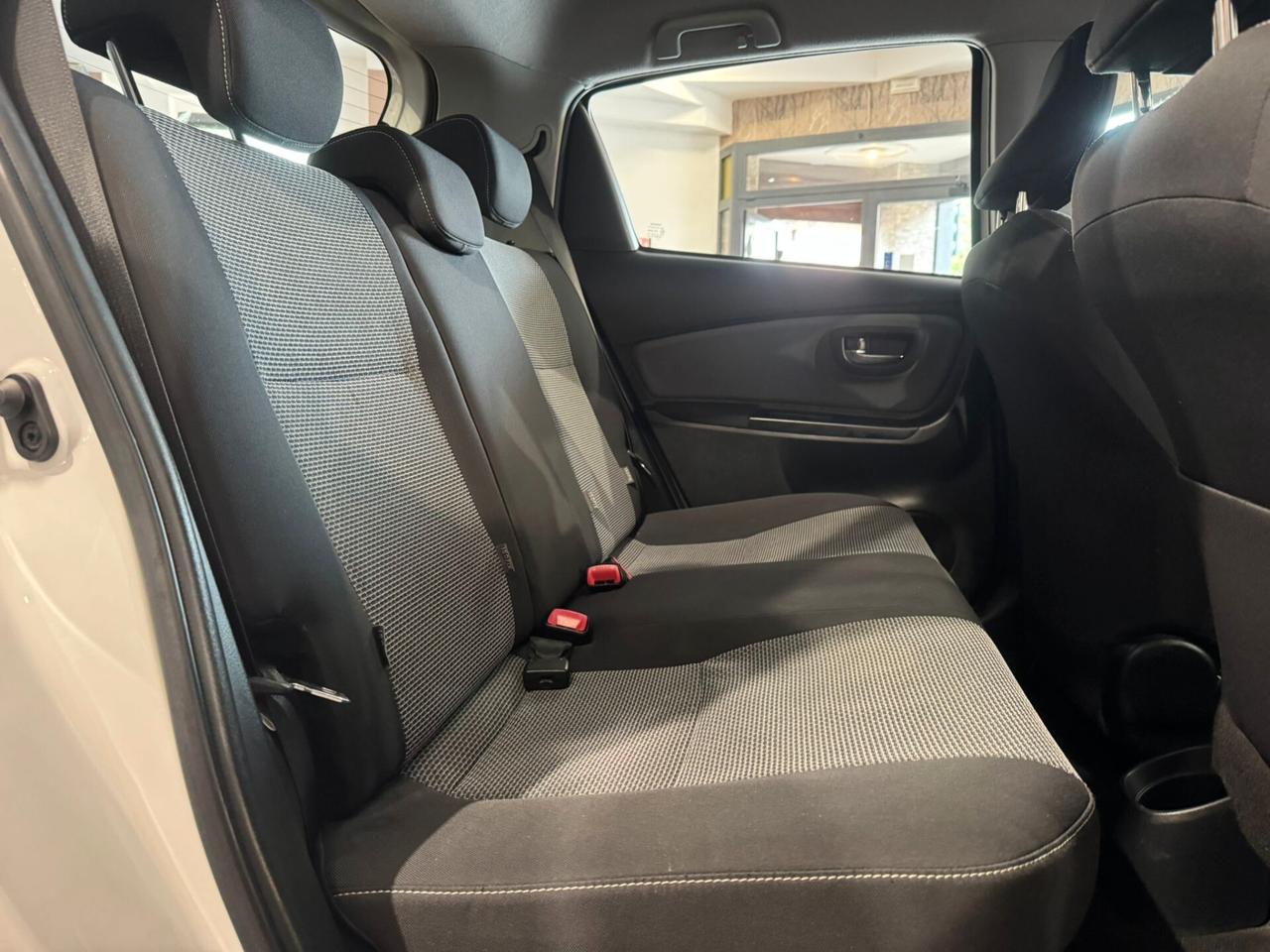 Toyota Yaris 1.5 Hybrid 5 porte Cool