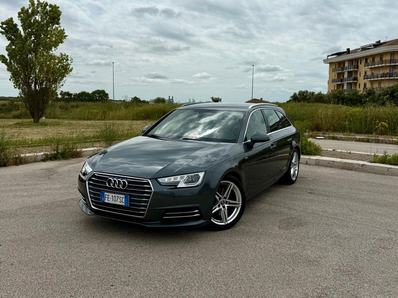 Audi A4 2.0 35 TDI 150 CV S-Line S-Tronic
