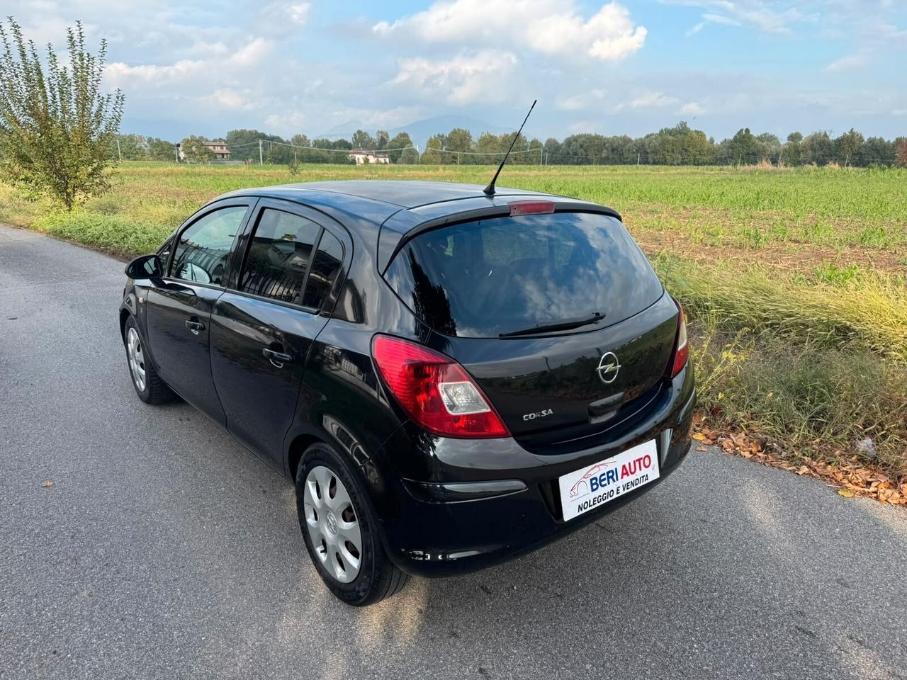 Opel Corsa adatta neopatentati
