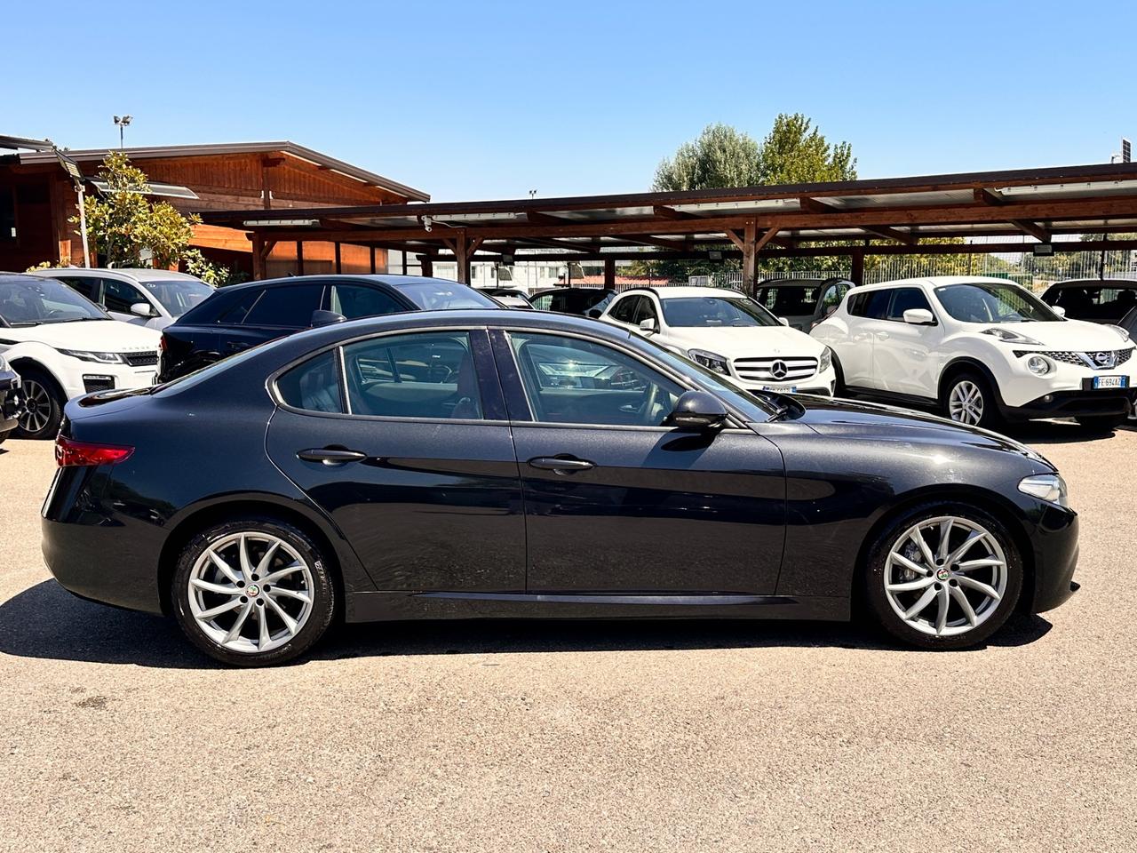 Alfa Romeo Giulia 2.2 Turbodiesel 180 CV Business Sport