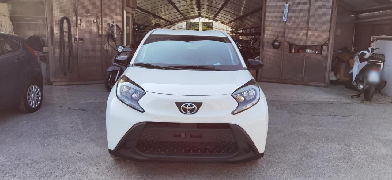 Toyota Aygo 1.0 VVT-i 72 CV 5 porte Active KM0 2025