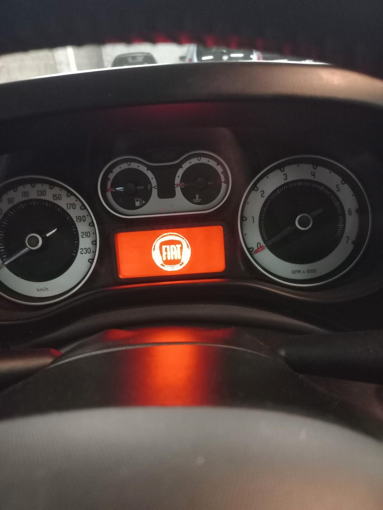 Fiat 500L 0.9 TwinAir Turbo Natural Power Lounge