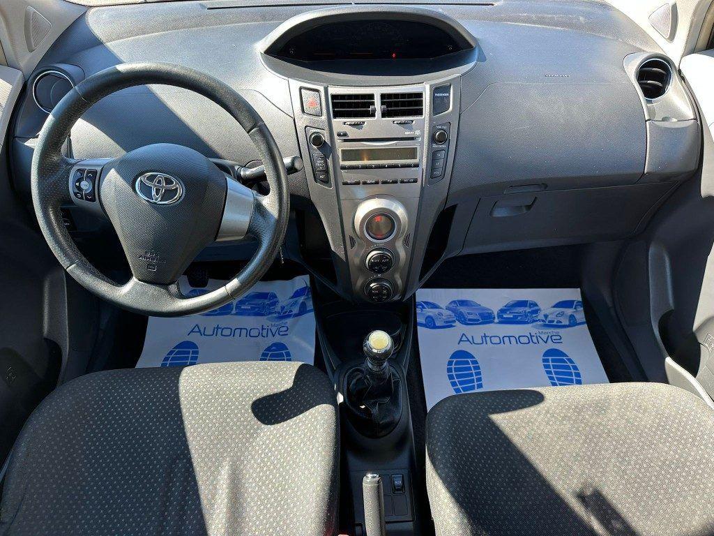 TOYOTA Yaris 1.4 D-4D DPF 5 porte
