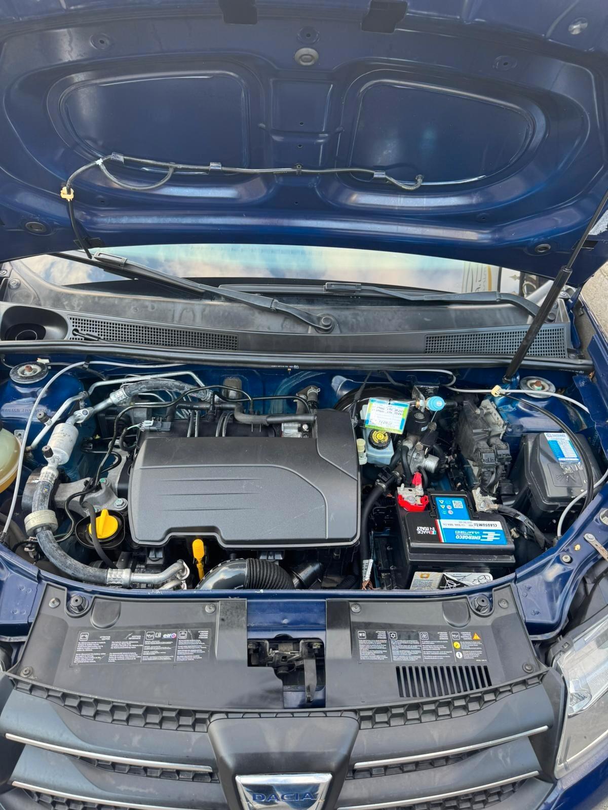 Dacia Sandero 1.2 75CV Lauréate METANO