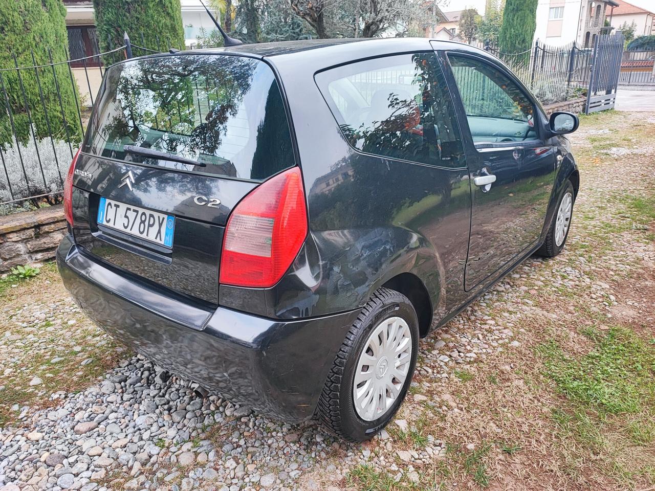 Citroen C2 1.1 Exclusive 80 Milà km