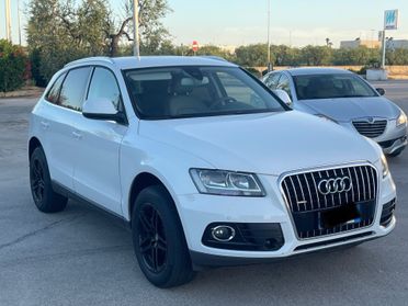 Audi Q5 2.0 TDI 177 CV quattro Business