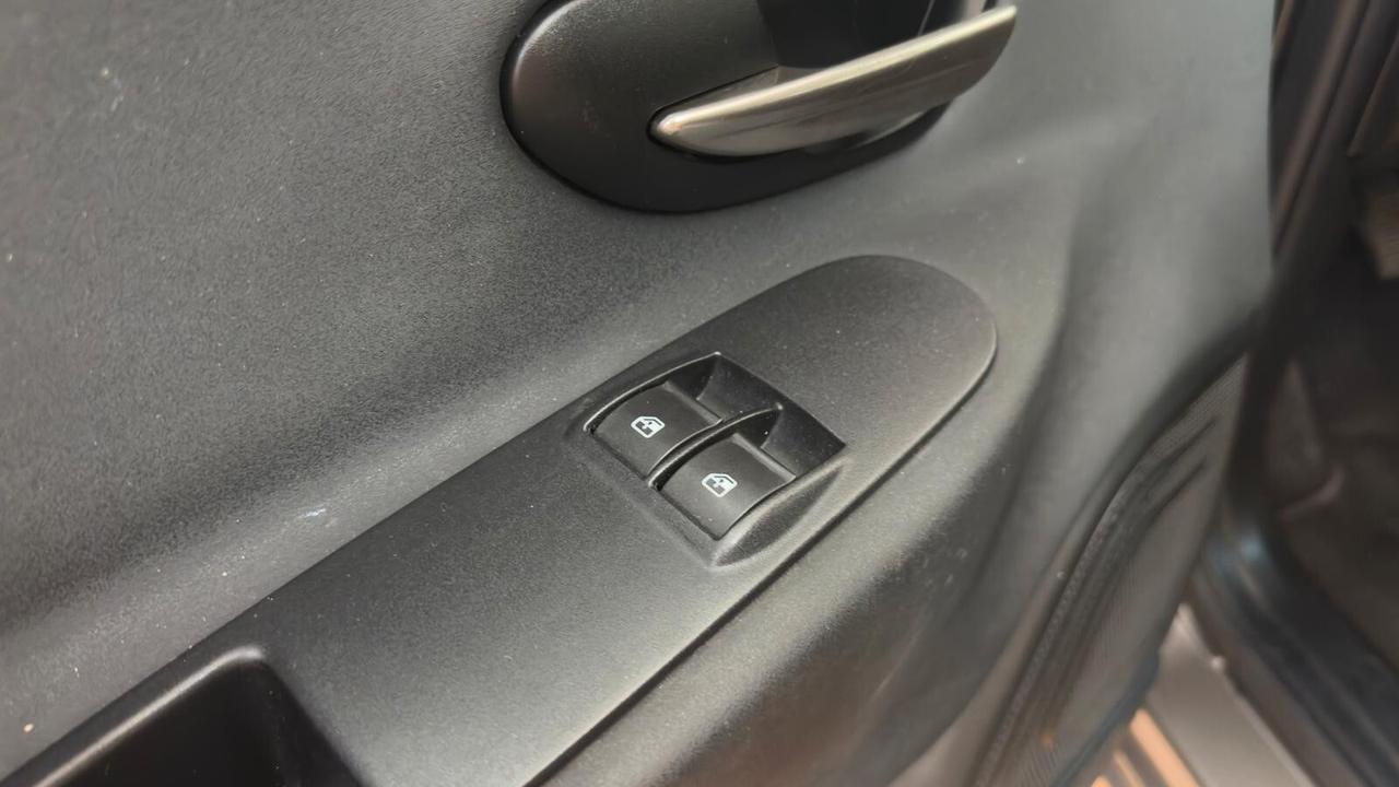 Lancia Ypsilon 1.2 69 CV 5 porte GPL Ecochic Elefantino