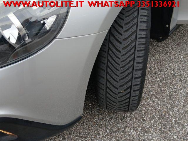 VOLVO V40 Cross Country D2 1.6 Kinetic