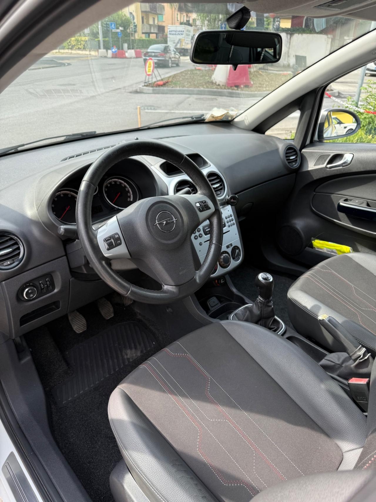 Opel Corsa 1.2 85CV 5 porte GPL-TECH Elective
