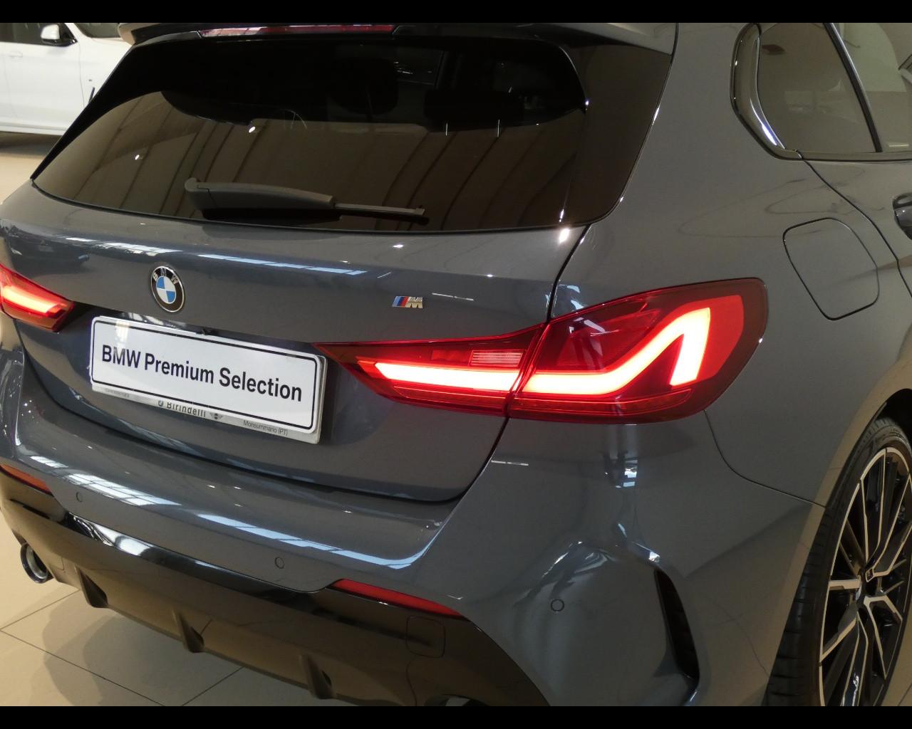 BMW Serie 1 (F40) - 118d 5p. Msport
