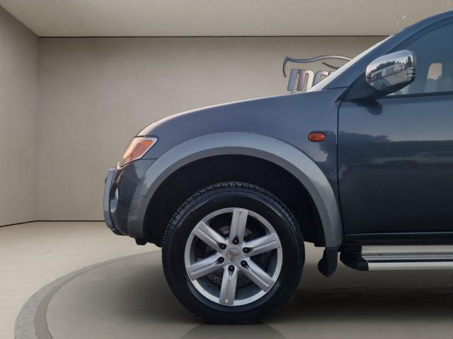 MITSUBISHI L200 2.5 DI-D/136CV Double Cab Invite