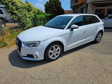 Audi A3 SPORTBACK 35 2.0 TDI 150CV S TRONIC Design