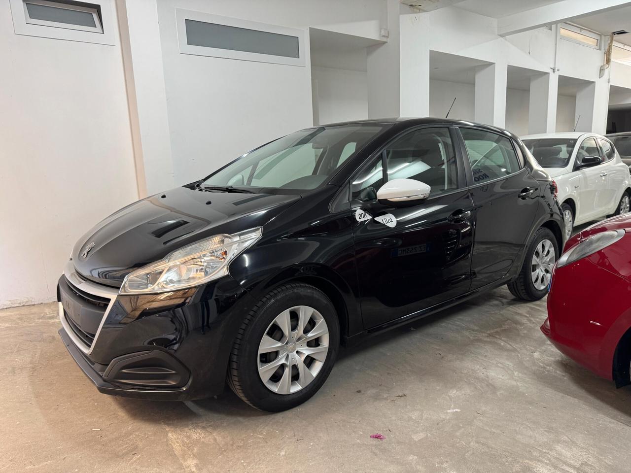Peugeot 208 1.0 Like Neopatentati – Km Certificati – Garanzia 12 Mesi