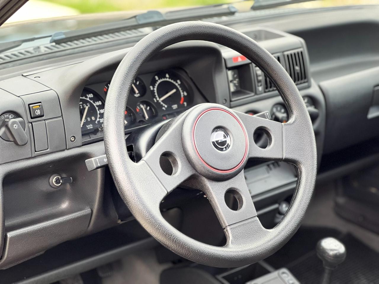 Opel Corsa 1.6 16V cat 3 porte GSi 101CV TETTO UNICA