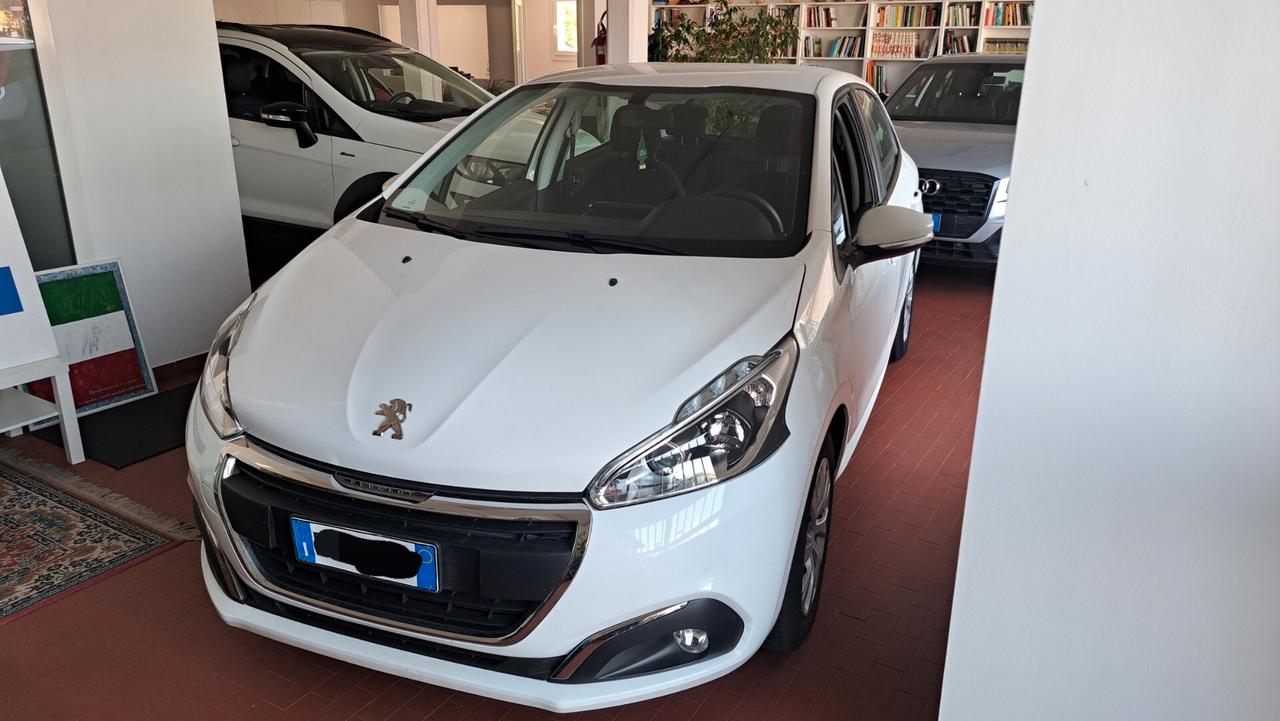 Peugeot 208 PureTech 82 5 porte Active OK NEO PATENTATI
